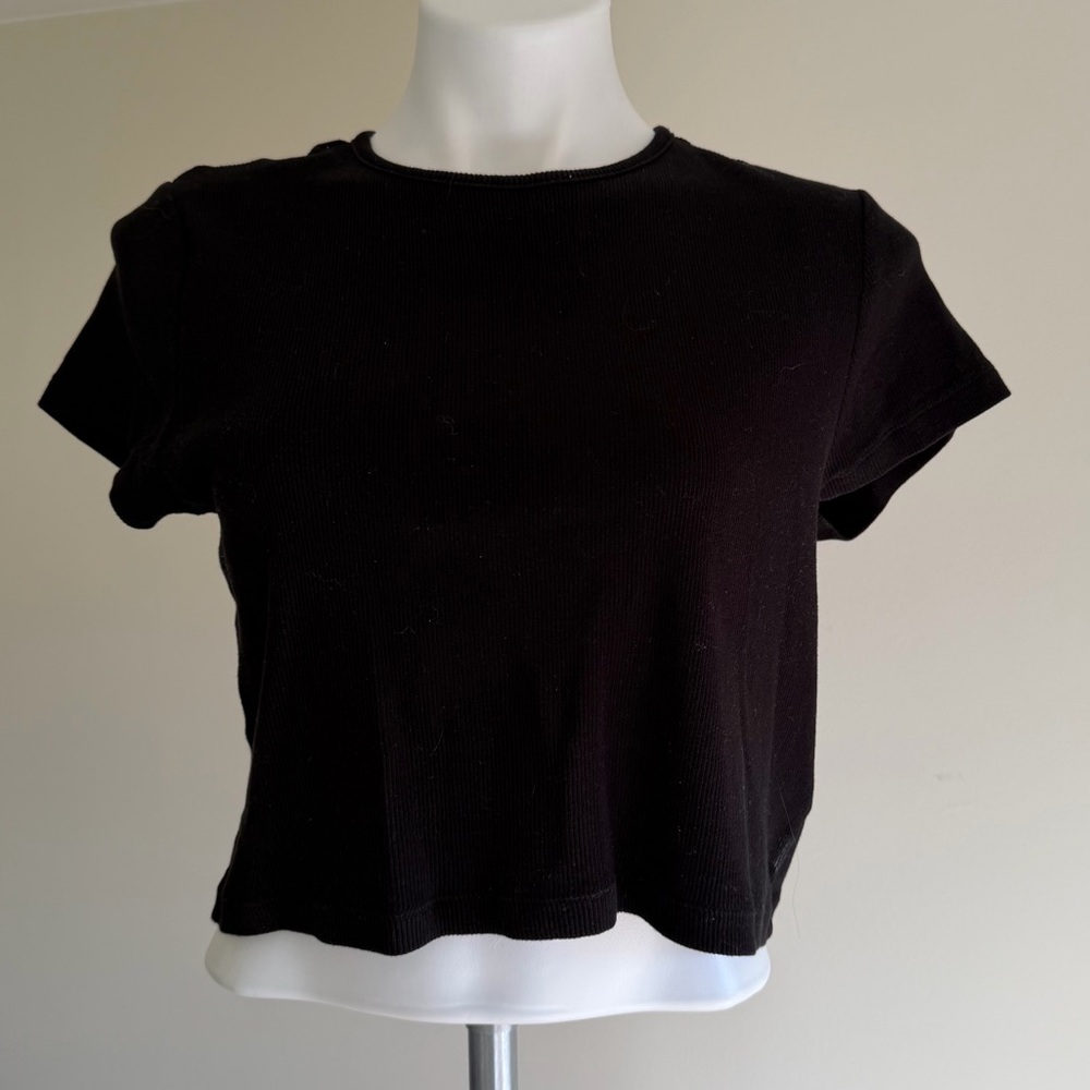 H&M Classic Black Ribbed Crop Top